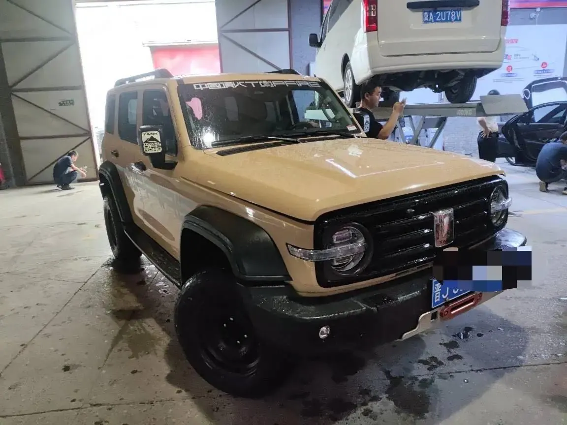 Tank 300 2021 Off-road Edition 2.0T Conqueror 6