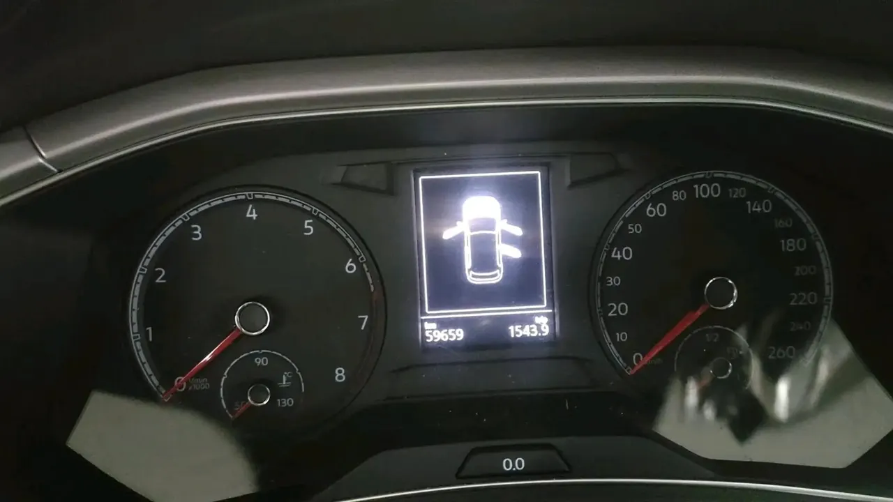 T-ROC Tange 2020 280TSI DSG Two-Drive Elite Model 4