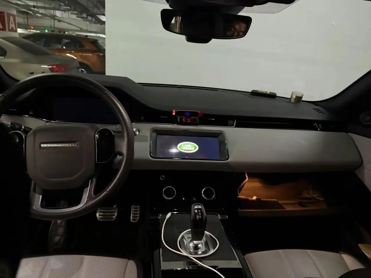 Range Rover Aurora 2020 249PS R-DYNAMIC S Obsidian Black Sports Edition 3