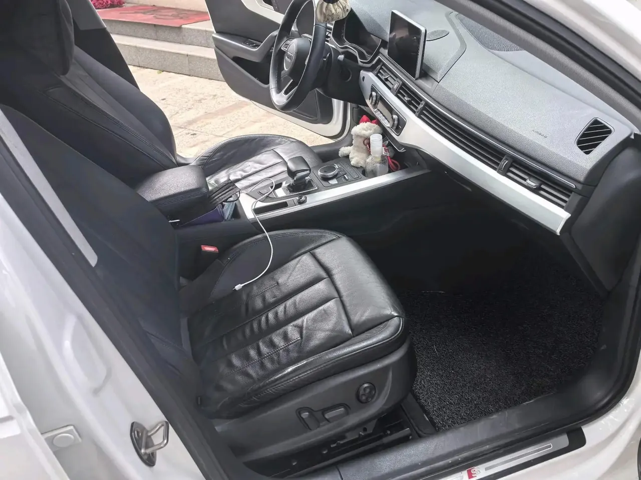 Audi A4L 2019 40 TFSI Fashion VI 3