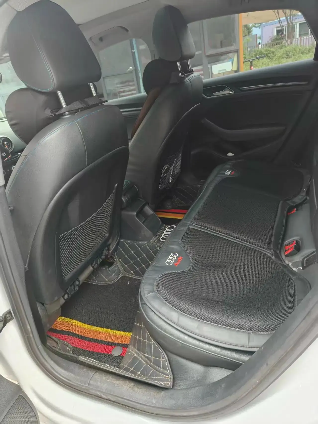 Audi A3 2019 Limousine 35 TFSI aggressive country v 6