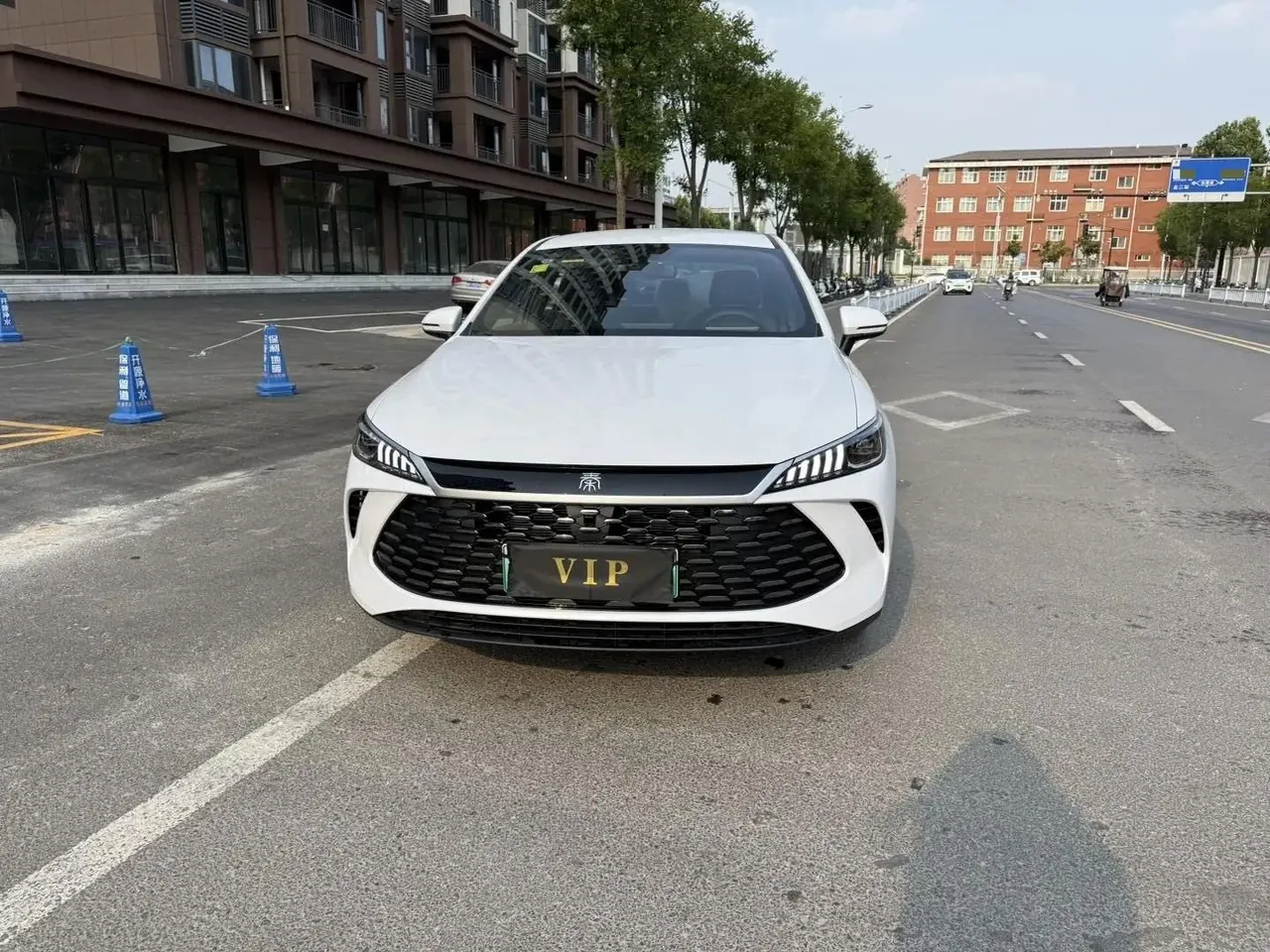 BYD 2026 Qin PLUS DM-i 1.5 stepless 128KM aggressive automatic gear 2