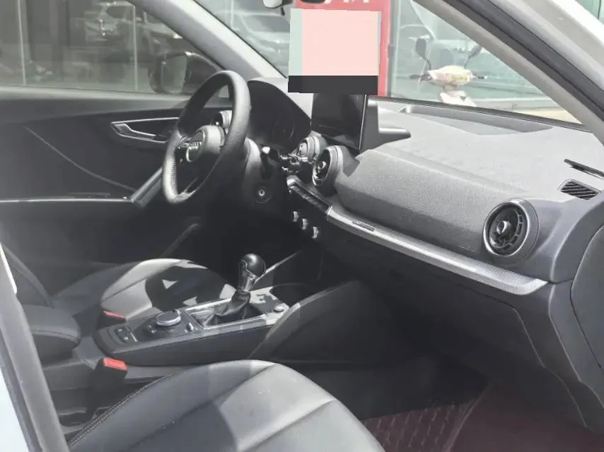 Audi Q2L 2021 35 TFSI Enterprising Dynamic 3