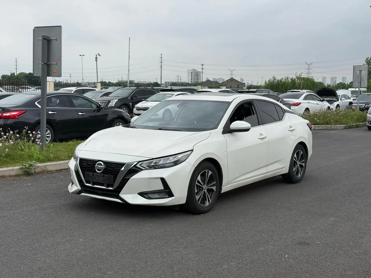 Open image lightbox: Sylphy 2021 1.6L XL CVT Comfort Edition