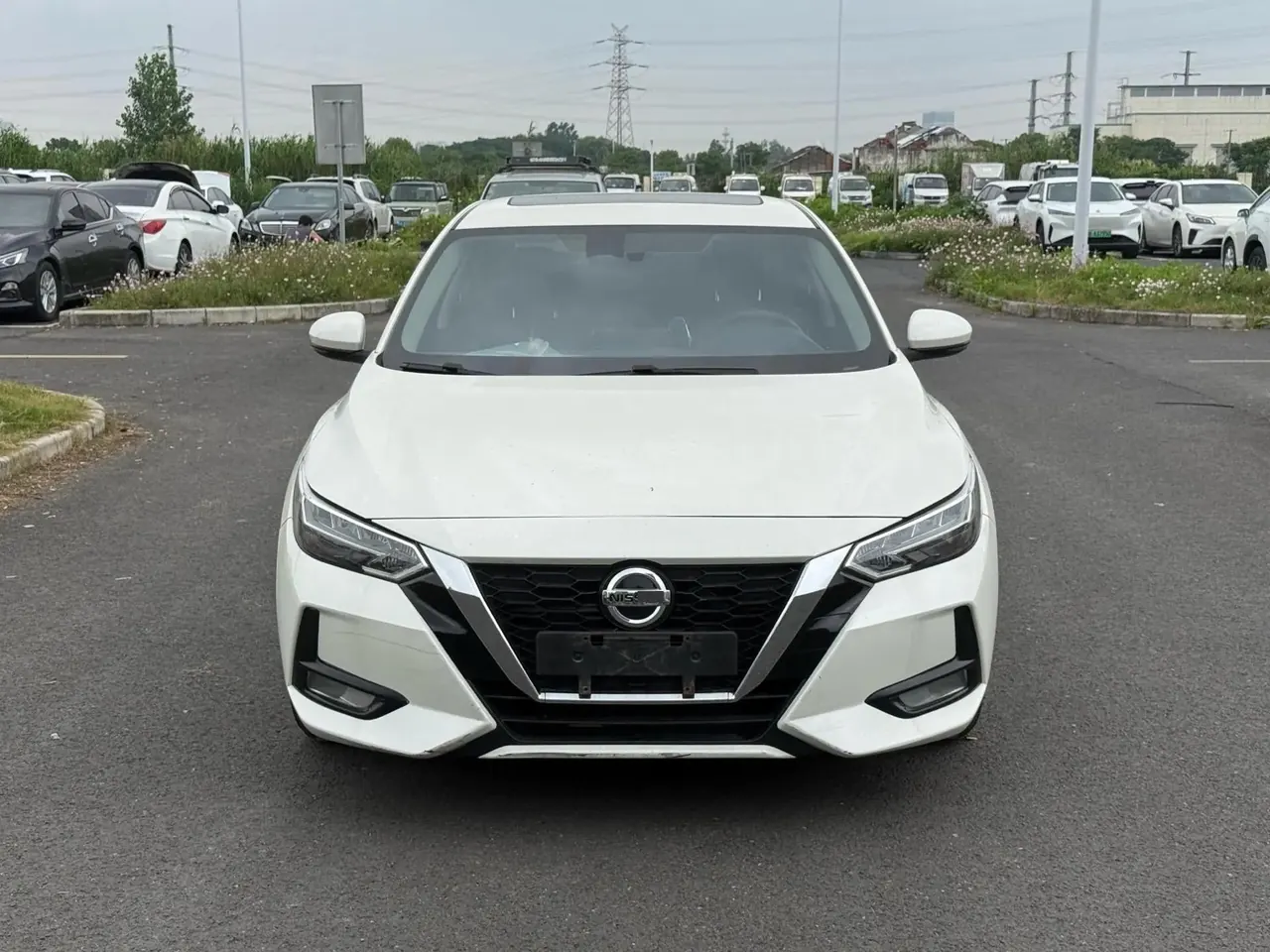 Sylphy 2021 1.6L XL CVT Comfort Edition 2