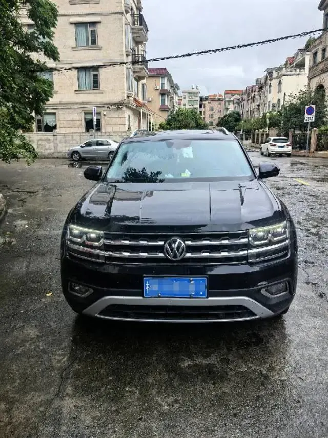 Touang 2020 330TSI Two-Drive Deluxe Edition National V 2