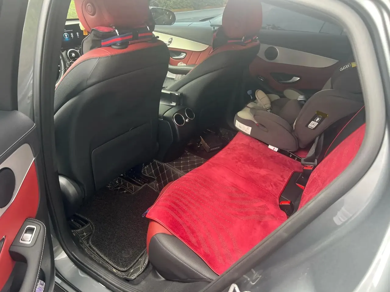 Mercedes Benz GLC Coupe 2020 GLC 260 4MATIC Coupe SUV 3
