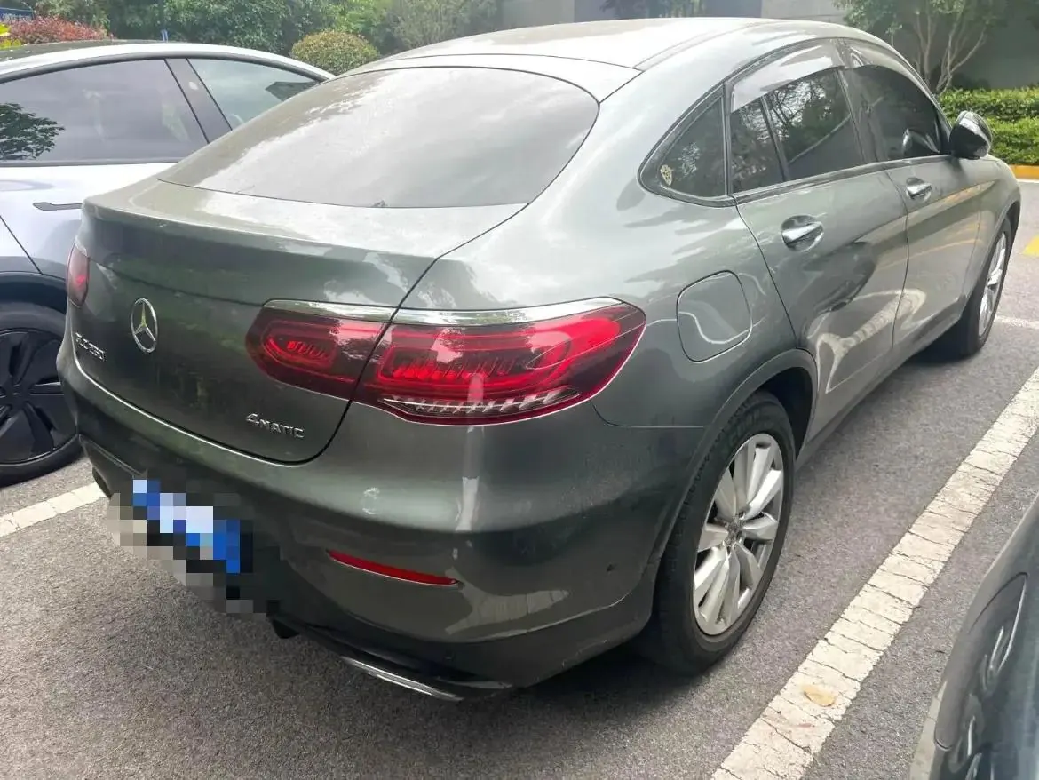 Mercedes Benz GLC Coupe 2020 GLC 260 4MATIC Coupe SUV 6