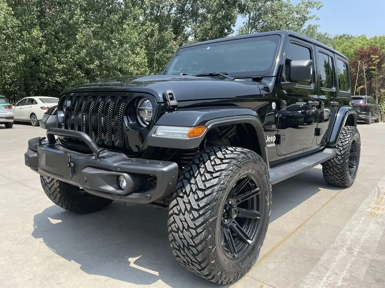 Open image lightbox: Wrangler 2019 2.0T Sahara Four-Door Edition National V