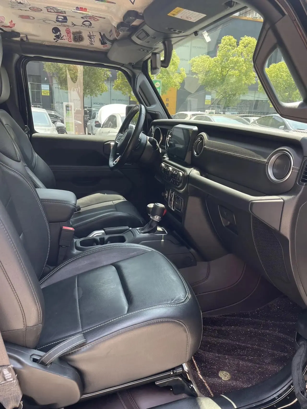 Wrangler 2019 2.0T Sahara Four-Door Edition National V 4