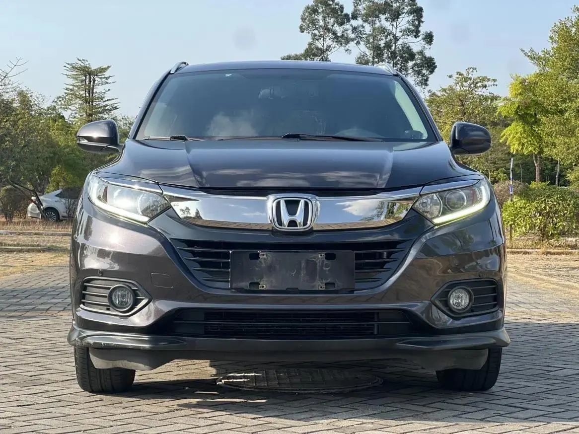 Vezel 2020 1.5L CVT Pioneer Edition 5