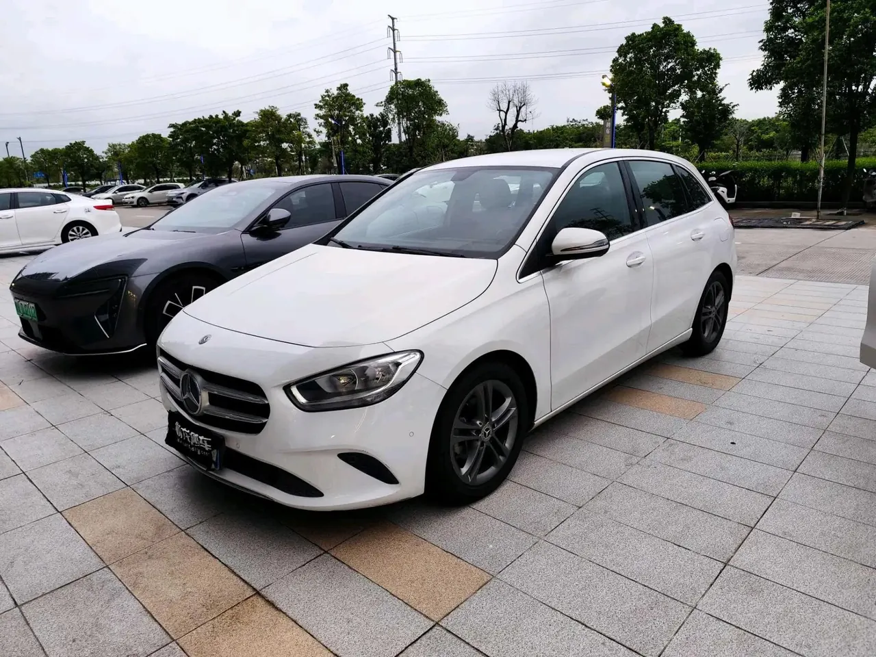 Open image lightbox: Mercedes Benz Class B 2020 B 180