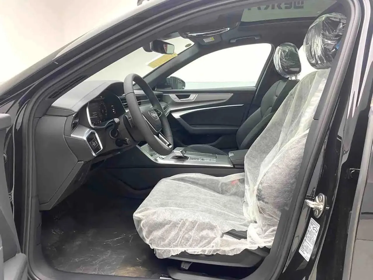 Audi 2025 A6L 2.0TFSI 40TFSI Deluxe Dynamic (Modified) Automatic Gear 4
