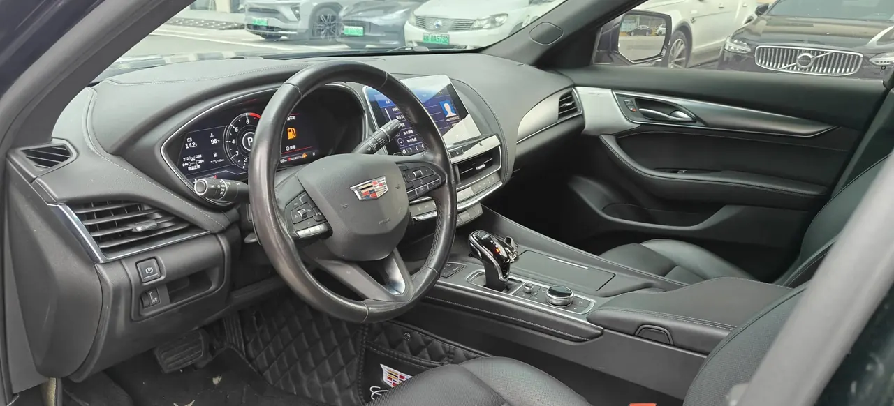 Cadillac CT5 2021 28T Luxury Model 5