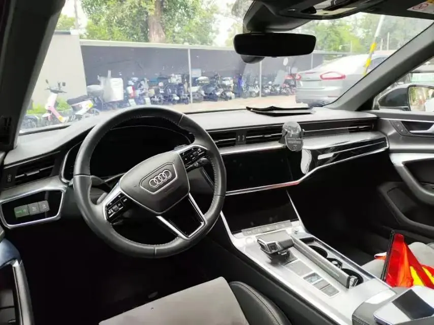 Audi A6L 2019 45 TFSI Selected Dynamic Type 5