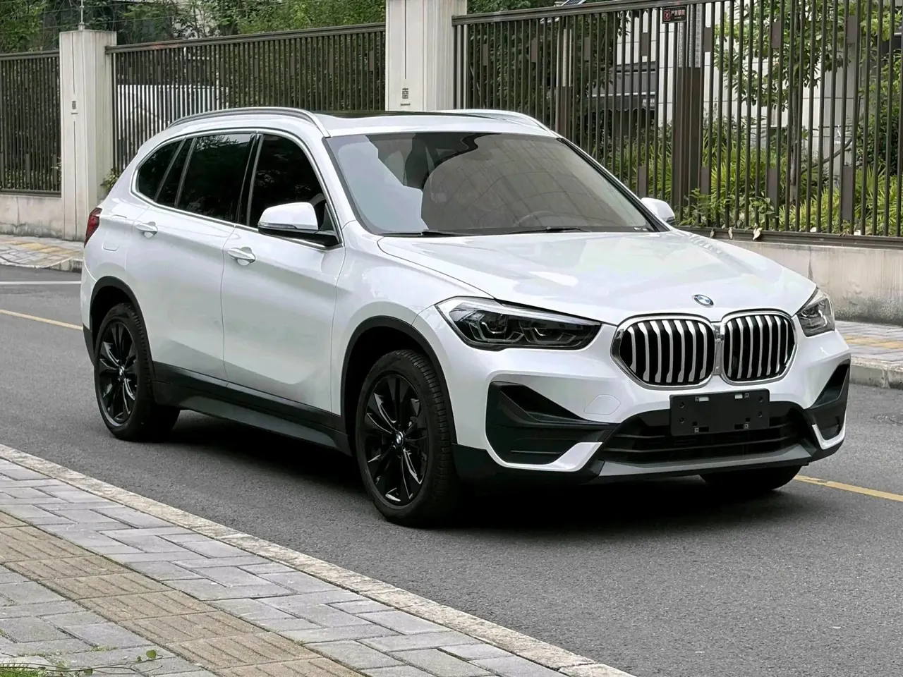 BMW X1 2020 sDrive20Li fashion 6