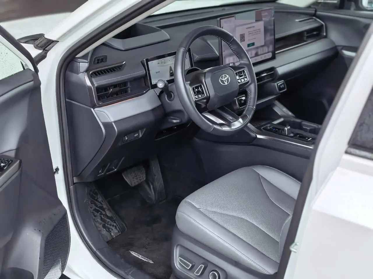 Toyota 2026 Weilanda Dual Engine 2.0 Stepless Intelligent Electric Hybrid PRO Automatic Gear 2