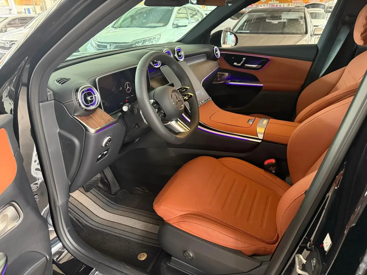 Mercedes Benz 2026 GLC 300 L 4MATIC 48V 2.0T Sporty 5-Seater Automatic 2