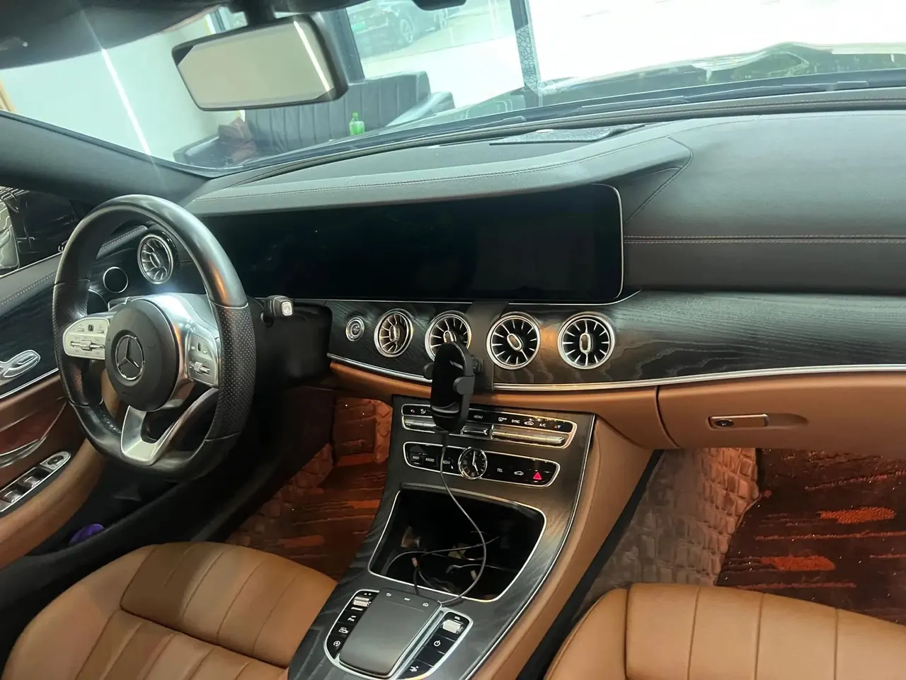 Mercedes Benz E-Class (Imported) 2020 E -260 Coupe 4
