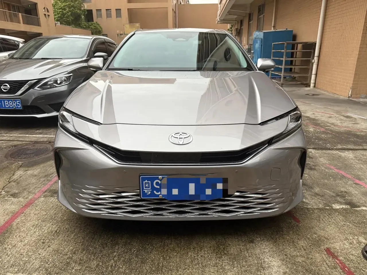 Toyota 2026 Camry 2.0GVP Stepless Deluxe Edition Automatic Transmission 2