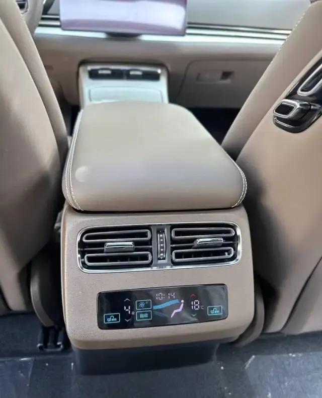 BYD 2026 Han DM-i 1.5T stepless intelligent driving version 245KM pilot version automatic gear 6