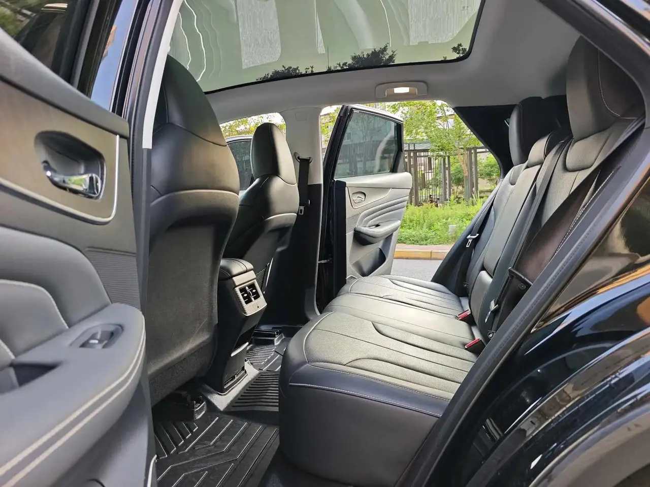 Venucia Big V DD-i Super Hybrid 2023 110km iT Edition 6