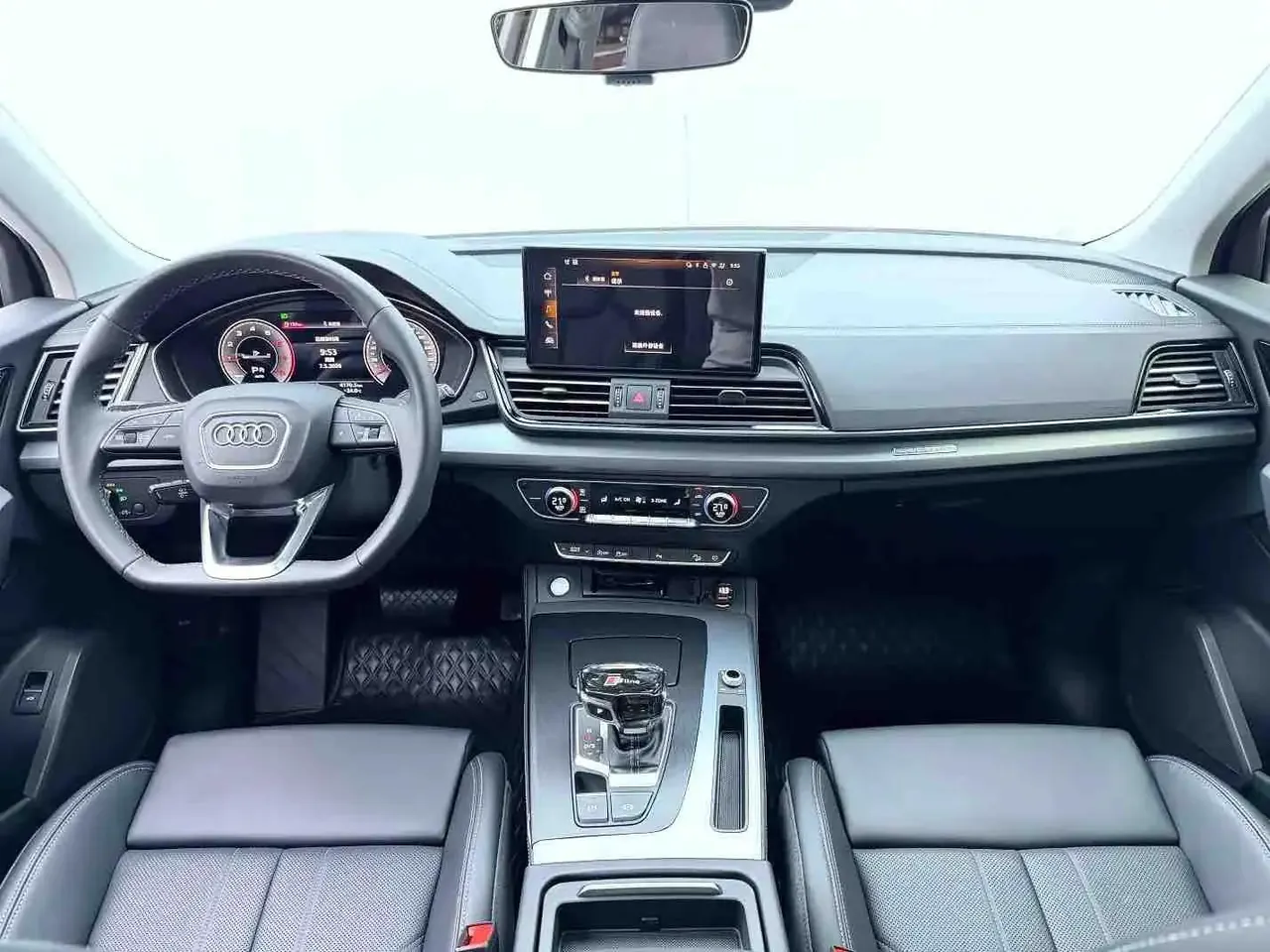 Audi 2025 Q5L 2.0TFSI 40TFSI Fashion Dynamic Edition, automatic transmission 5