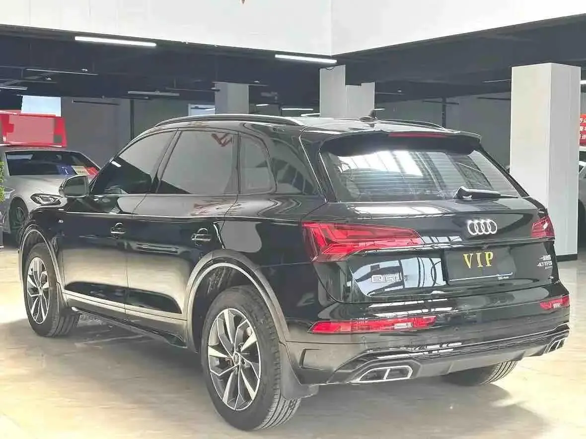 Audi 2025 Q5L 2.0TFSI 40TFSI Fashion Dynamic Edition, automatic transmission 6
