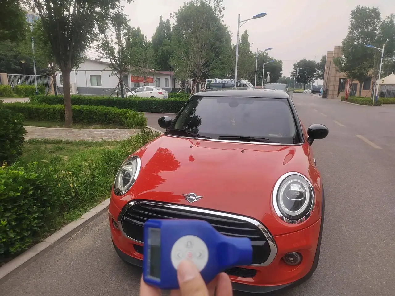2020 MINI 1.5T Cooper Classic Edition, Three-Door Brilliant Color Version 3