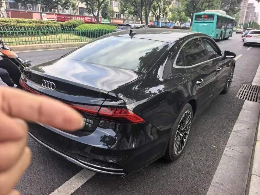 Audi 2024 A7L 2.0TFSI 45TFSI Luxury Automatic 5