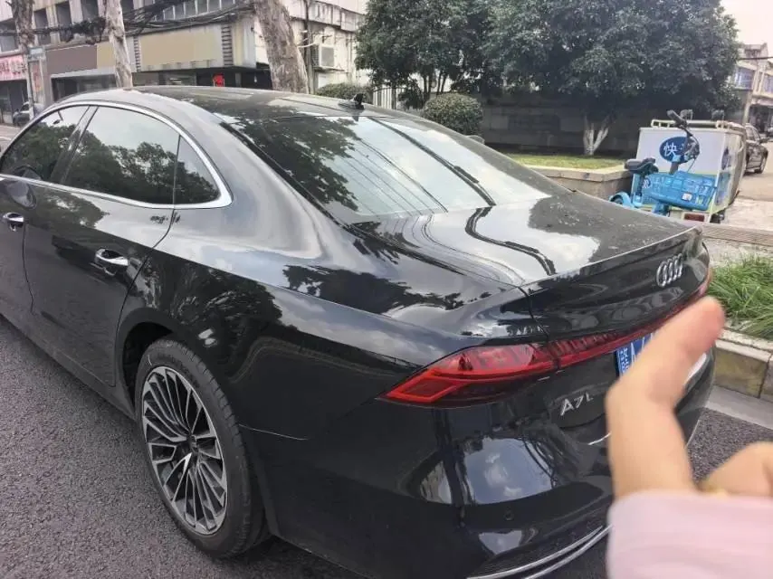 Audi 2024 A7L 2.0TFSI 45TFSI Luxury Automatic 6