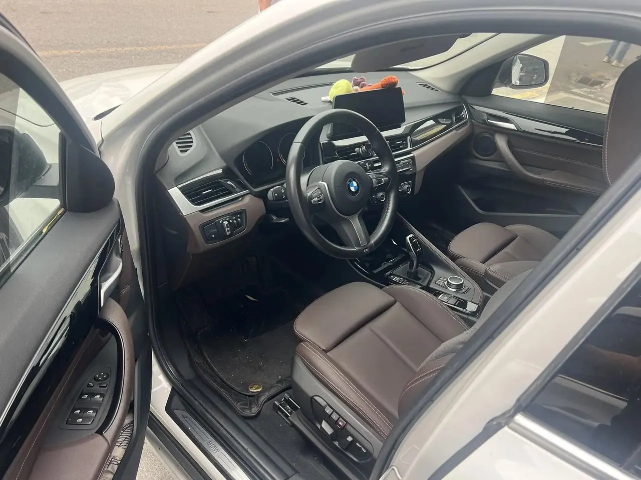 BMW X1 2020 sDrive20Li exclusive type 2