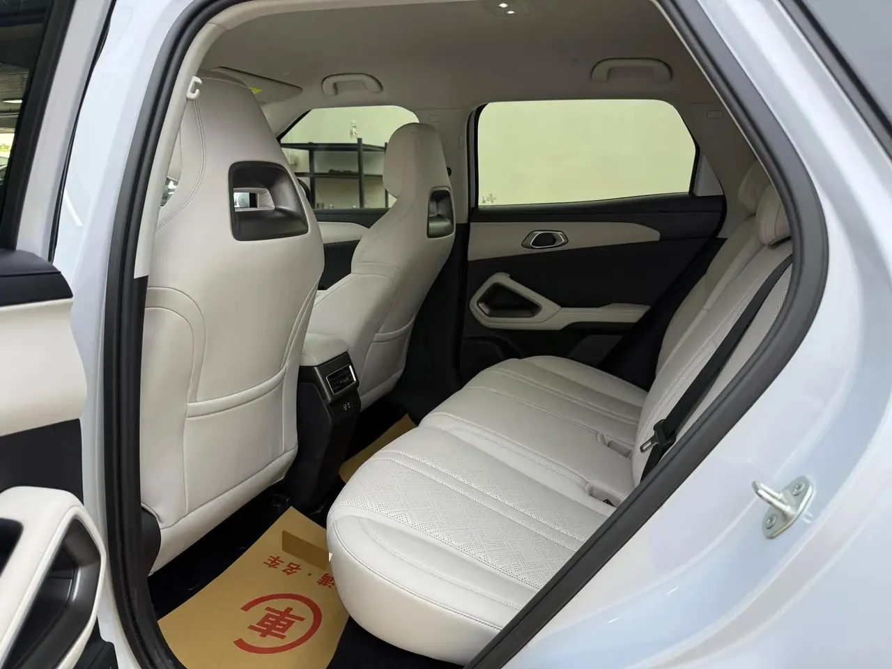 BYD 2025 Yuan UP Smart Driving 401KM Vital Automatic Gear 6