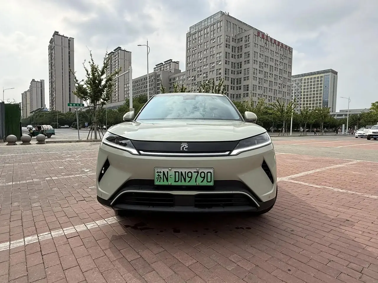 BYD 2025 Yuan UP 301KM Pilot Automatic Gear 2