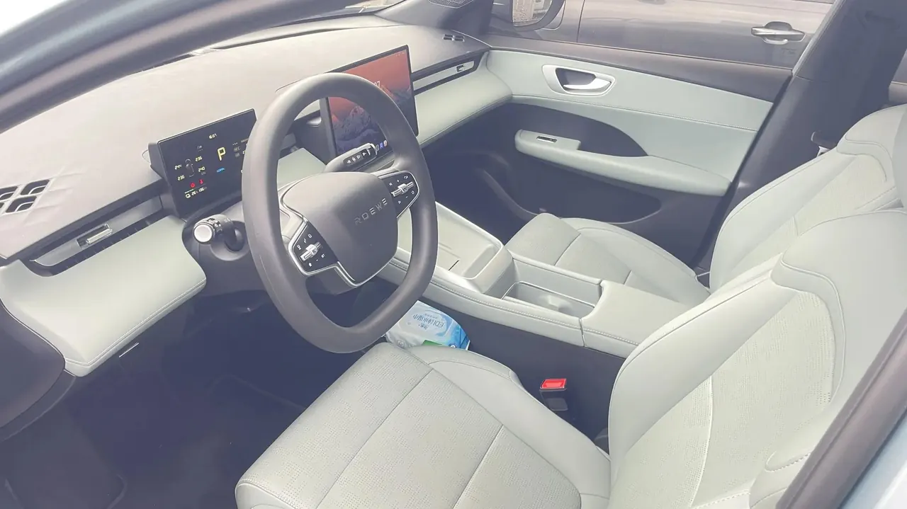 Roewe 2025 D 6 520km Smart Edition Automatic Gear 4