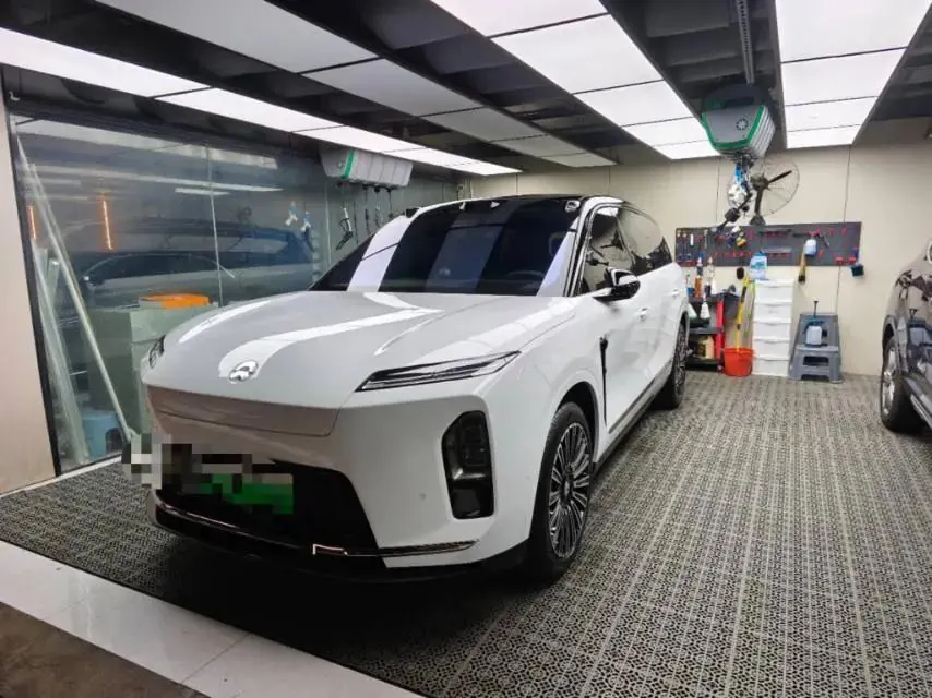 Open image lightbox: NIO 2026 ES8 6‑Seater Executive Luxury Edition Automatic Transmission