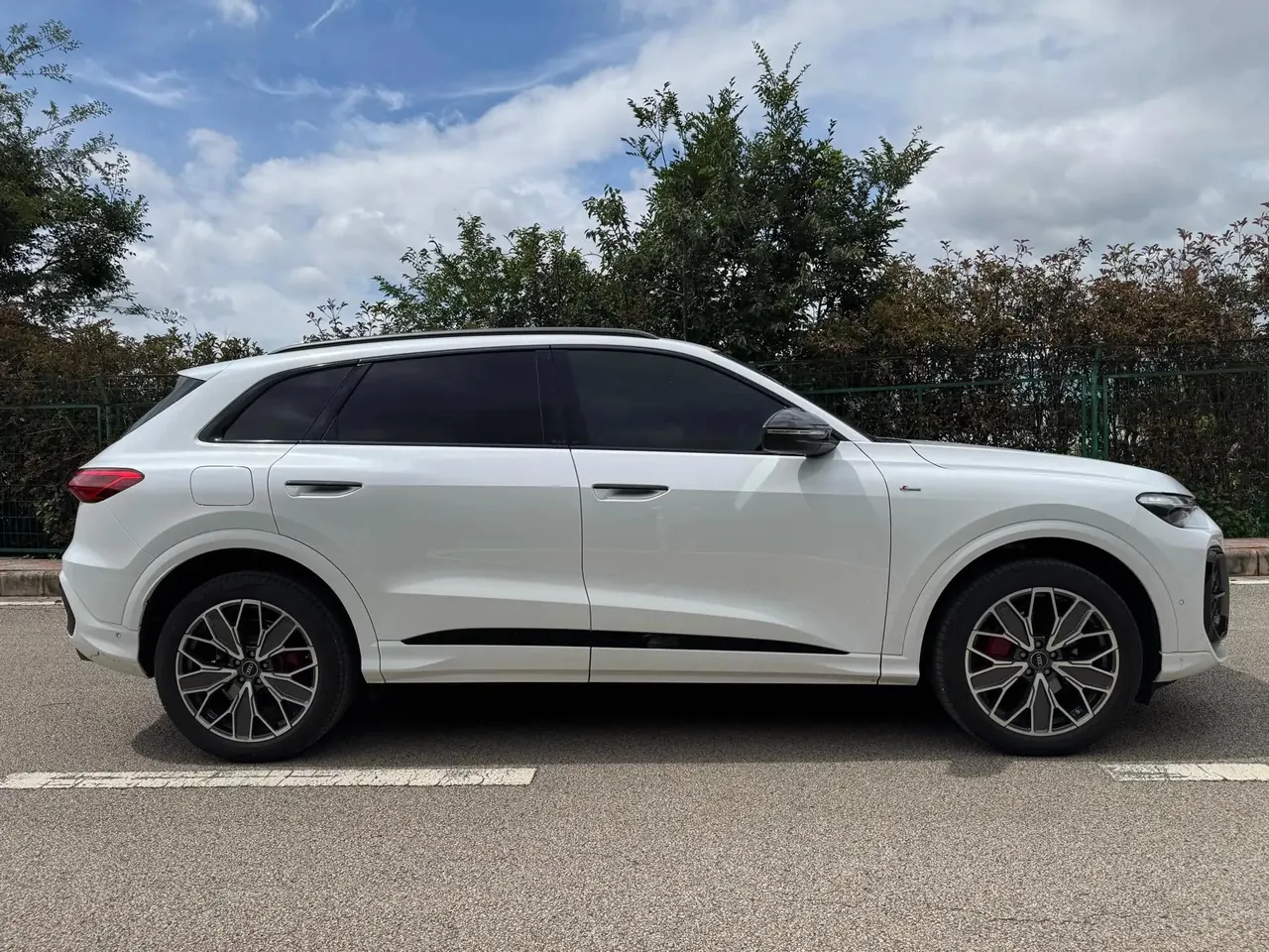 Audi 2026 Q5L 20 T 10 million users exclusive version of automatic gear 6