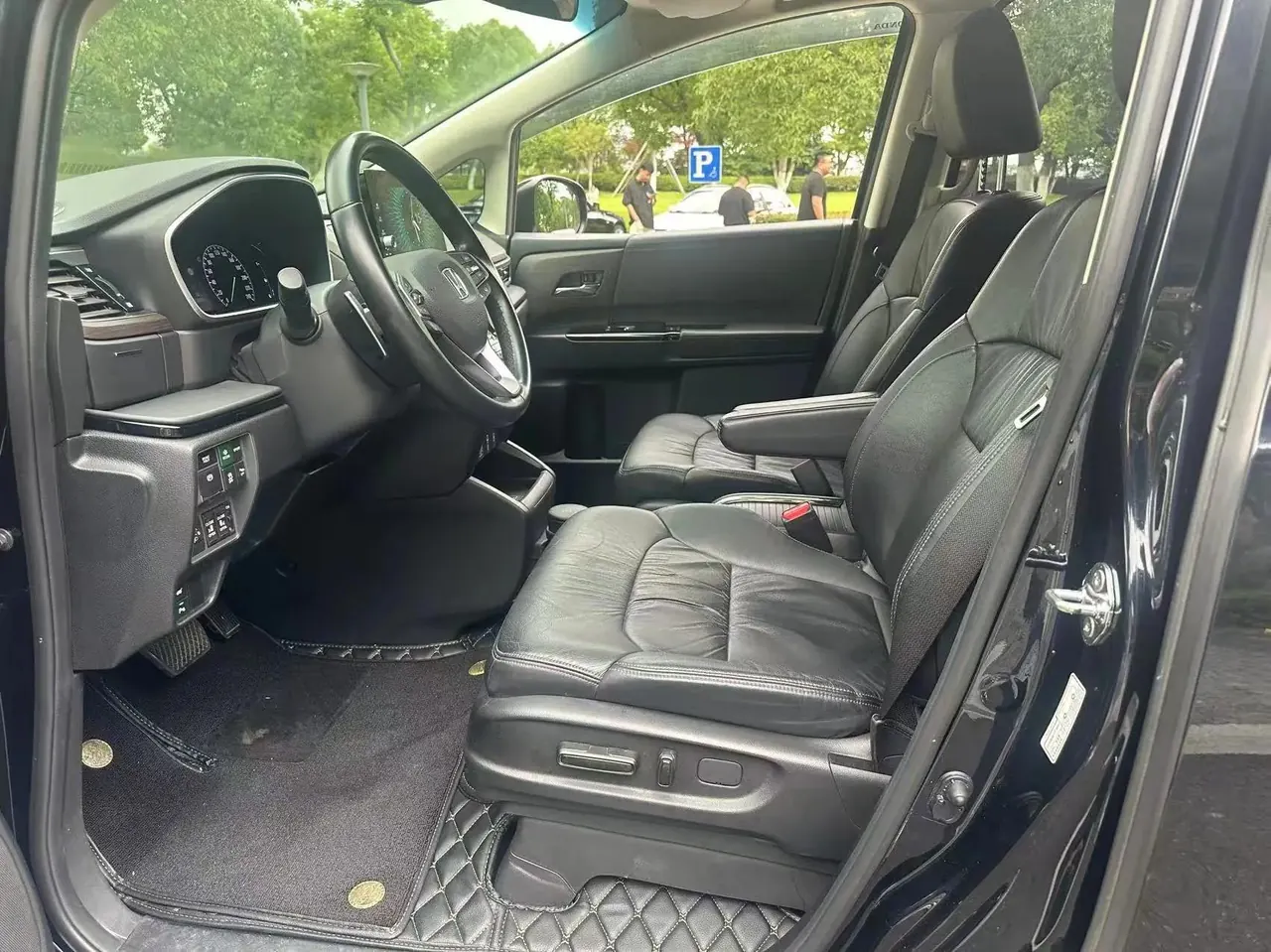 Honda 2024 Odyssey Hybrid 2.0 CVT Elite Touring Automatic 4