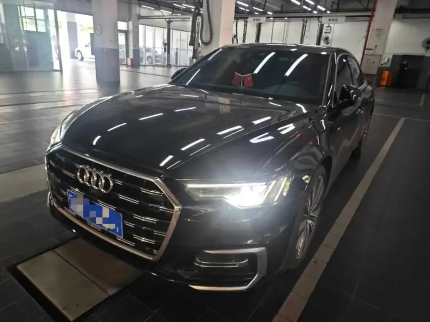 Open image lightbox: Audi 2024 A6L 2.0TFSI 45TFSI Prestige Dynamic Edition, Automatic