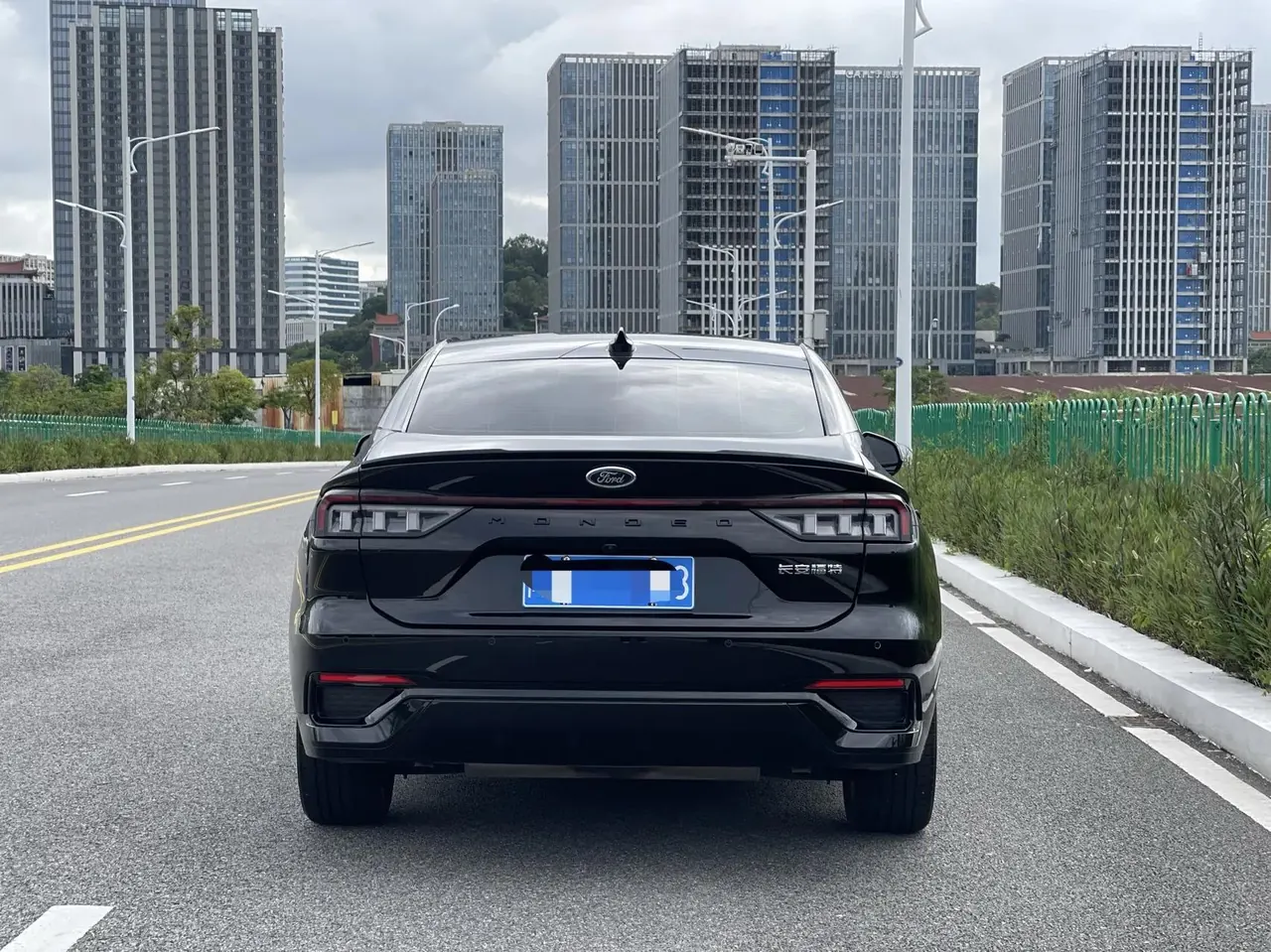 Ford 2023 Mondeo 2.0T EcoBoost 245 ST-Line Automatic Gear 4