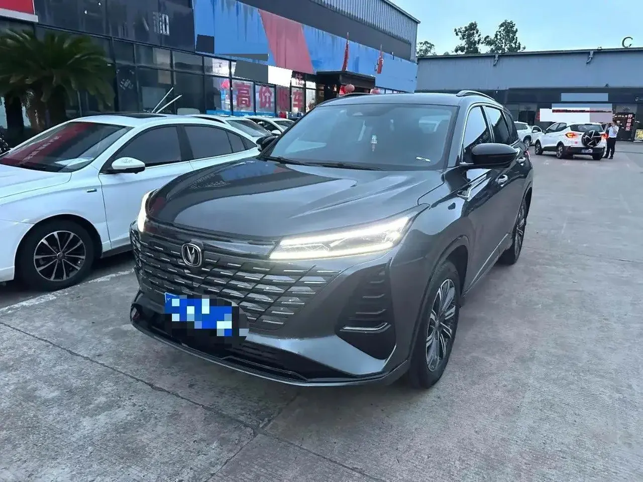 Open image lightbox: ChangAn 2024 CS75 PLUS 1.5T Champion Edition Smart Driving and Strong Navigation Automatic Gear