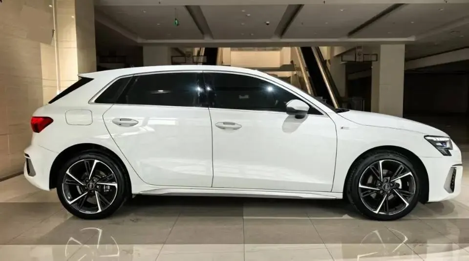 Audi 2024 A3 Sportback 1.4TFSI 35TFSI Fashion Sports Automatic 4