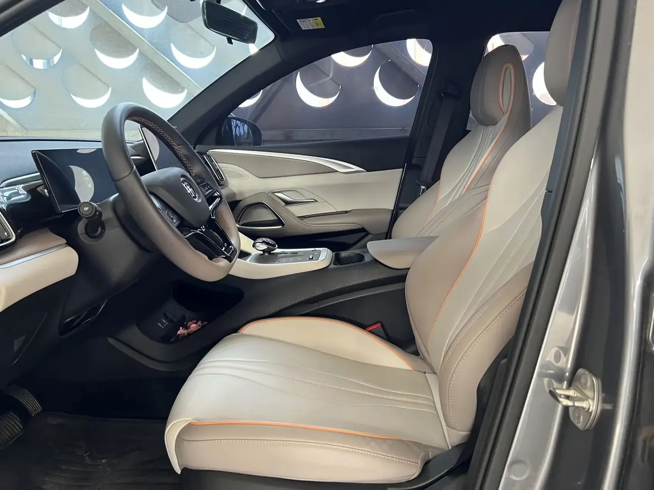 BYD Song Pro New Energy 2024 Model Song Pro DM-i 1.5 CVT Honor Edition Navigation Version 71km Automatic 3