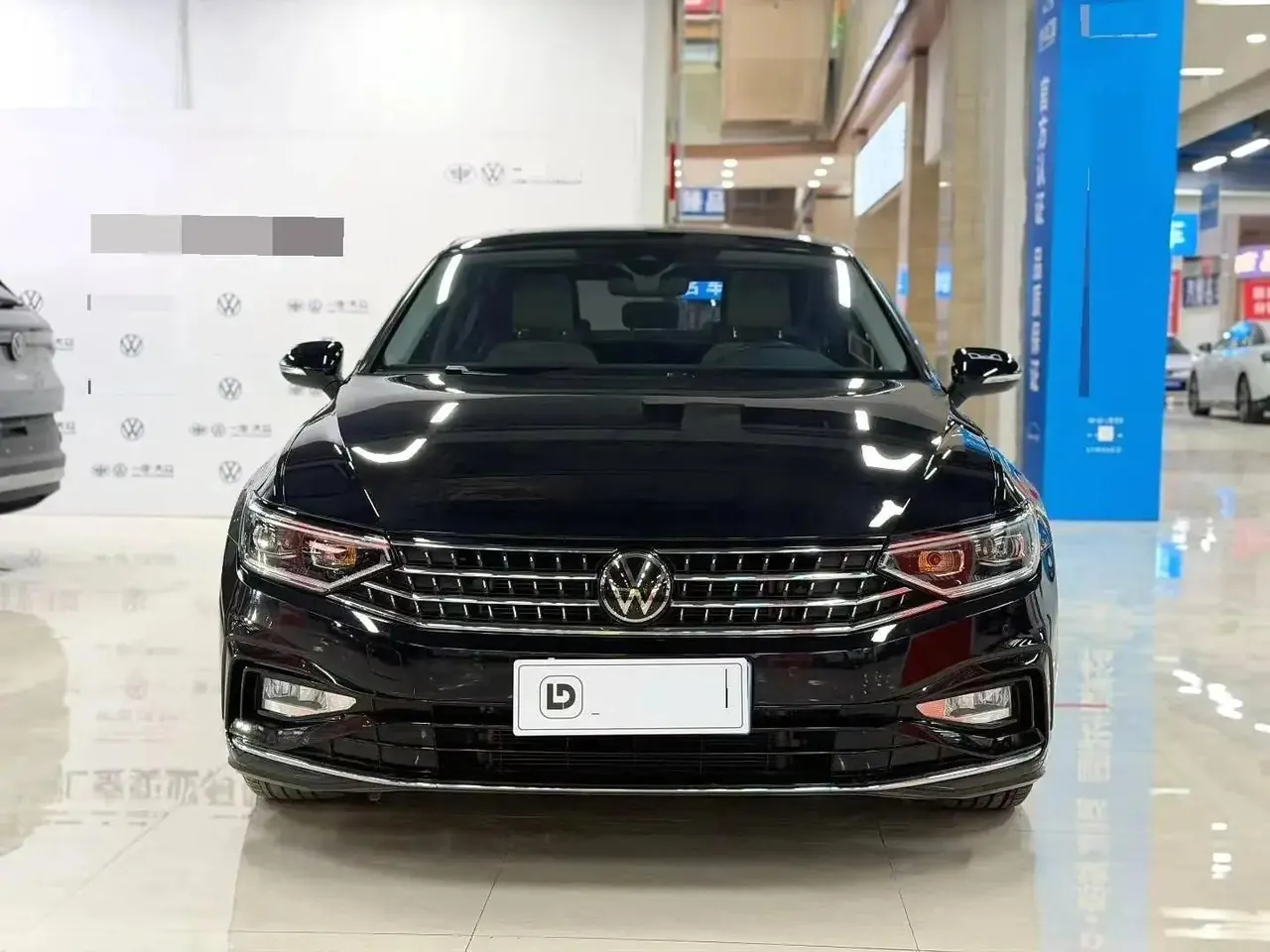 Magotan 2022 330TSI DSG Basic 2
