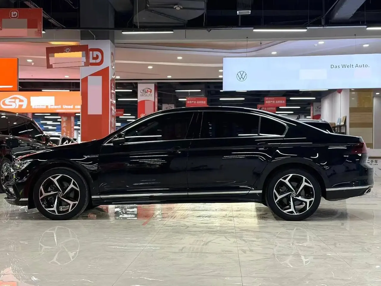 Magotan 2022 330TSI DSG Basic 4