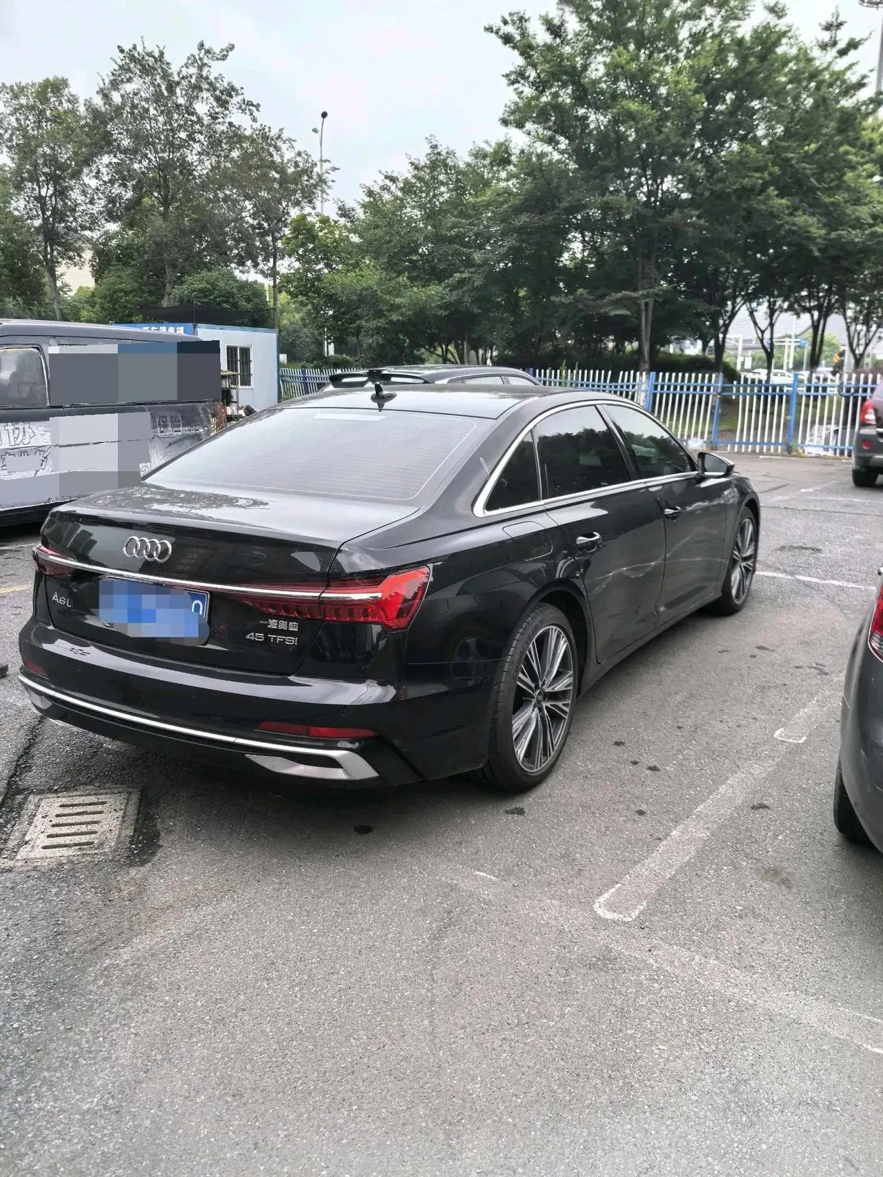 Audi 2025 A6L 2.0TFSI 45TFSI Prestige Dynamic Model (Restyled) Automatic 3
