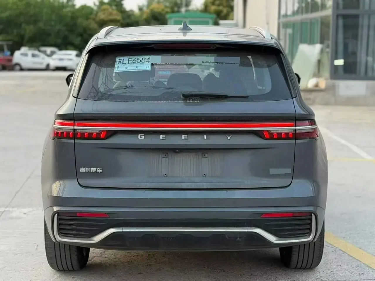 XingyueL (Monjaro) 2024 model, 2.0TD high-power automatic two-wheel-drive Cloud Rising Edition 5