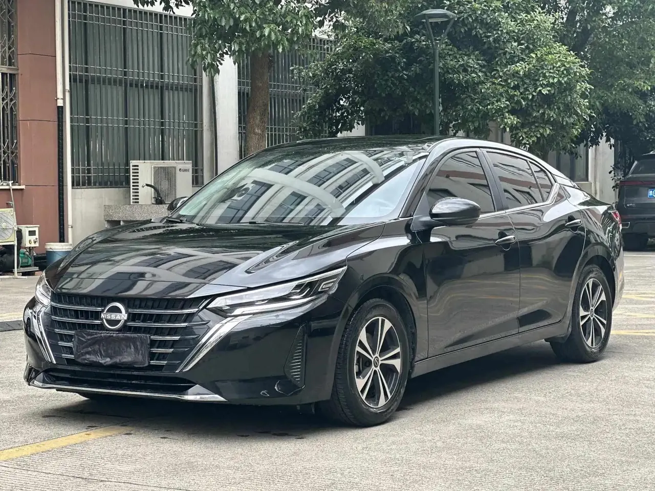 Open image lightbox: Xuanyi 2023 1.6L CVT Pleasant Edition