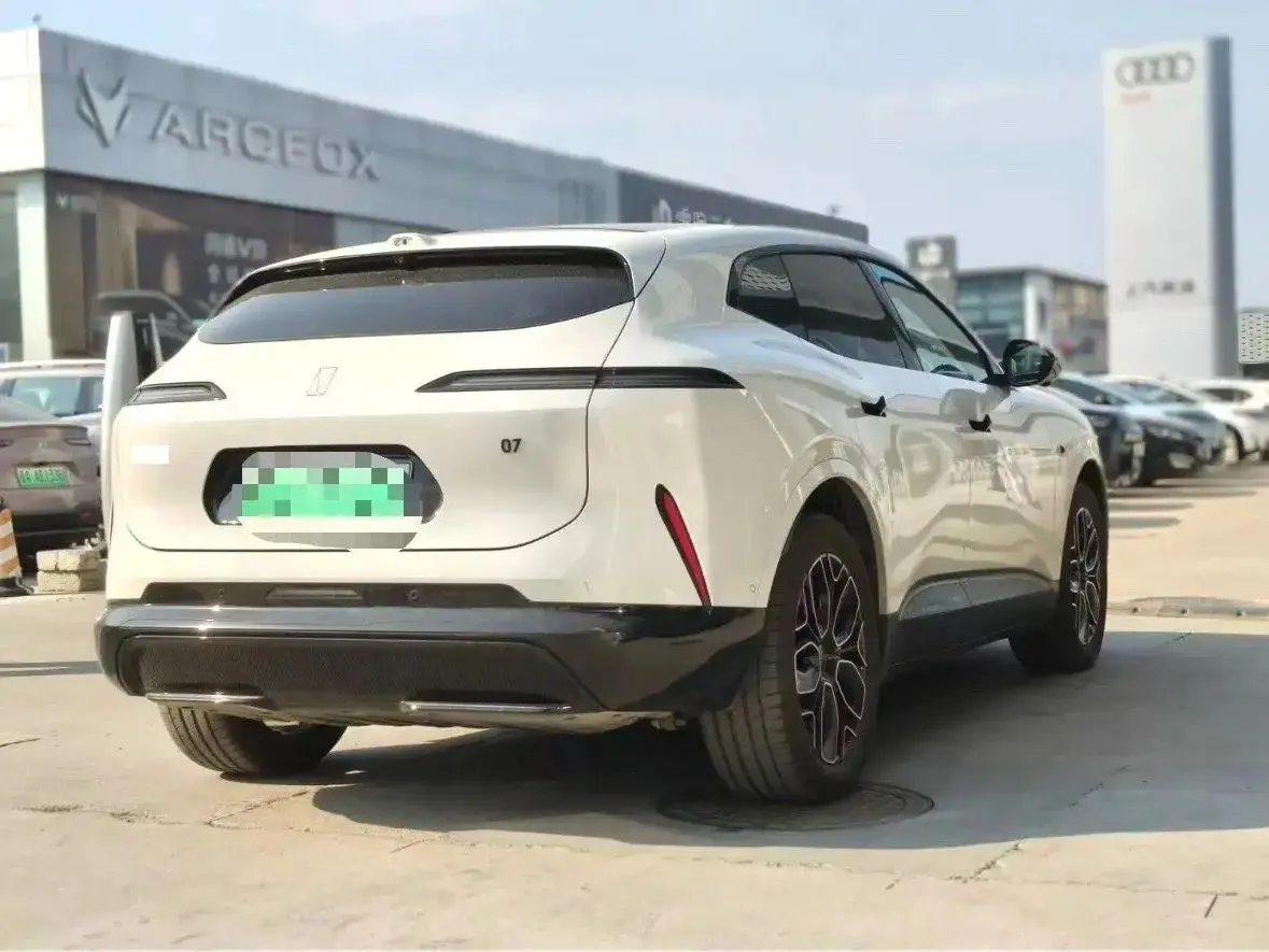 Avatr 2026 Avatr 07 Ultra Pure Electric Edition Four-wheel Drive Automatic Gear 4