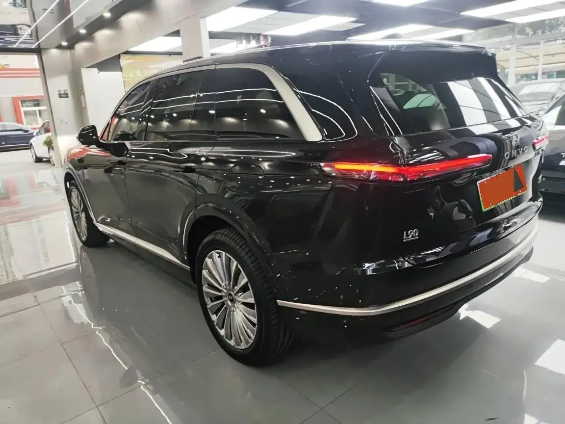 ONVO 2025 L90 Max six-seat automatic gear 5